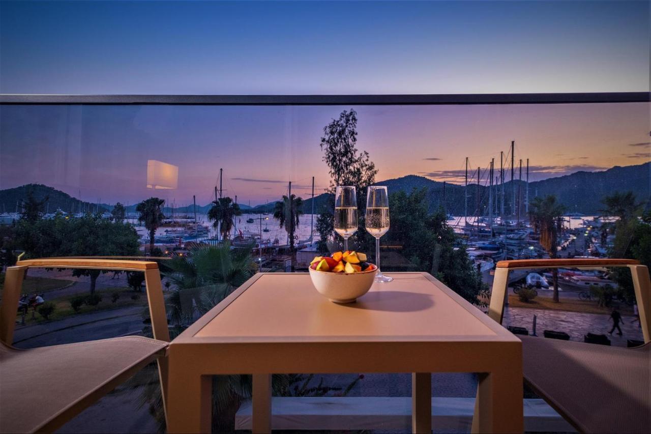 Hotel Marina Bay Goecek מראה חיצוני תמונה
